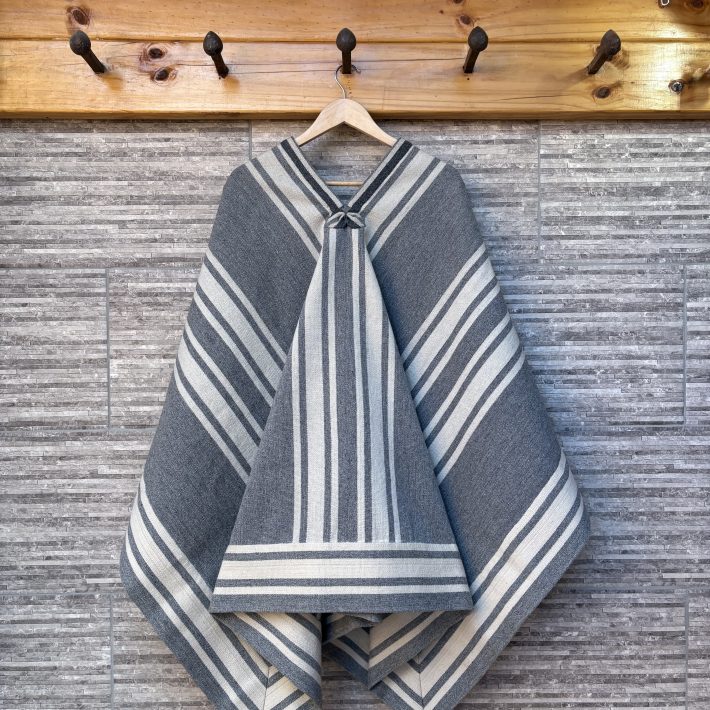 Poncho artesanal Lana de Oveja