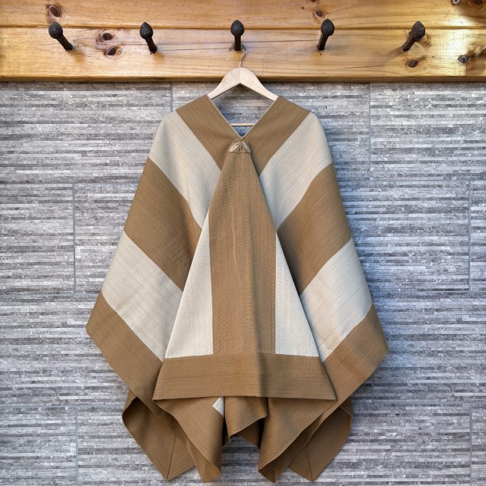 Poncho Artesanal Lana de Alpaca