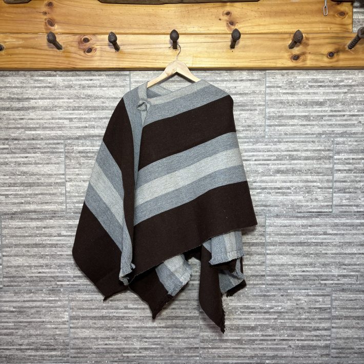 Poncho artesanal Lana de Oveja